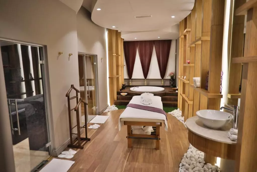 Kaya Izmir Thermal and Convention